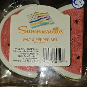 Summerville NWT Watermelon Salt & Pepper Set - Red/Green